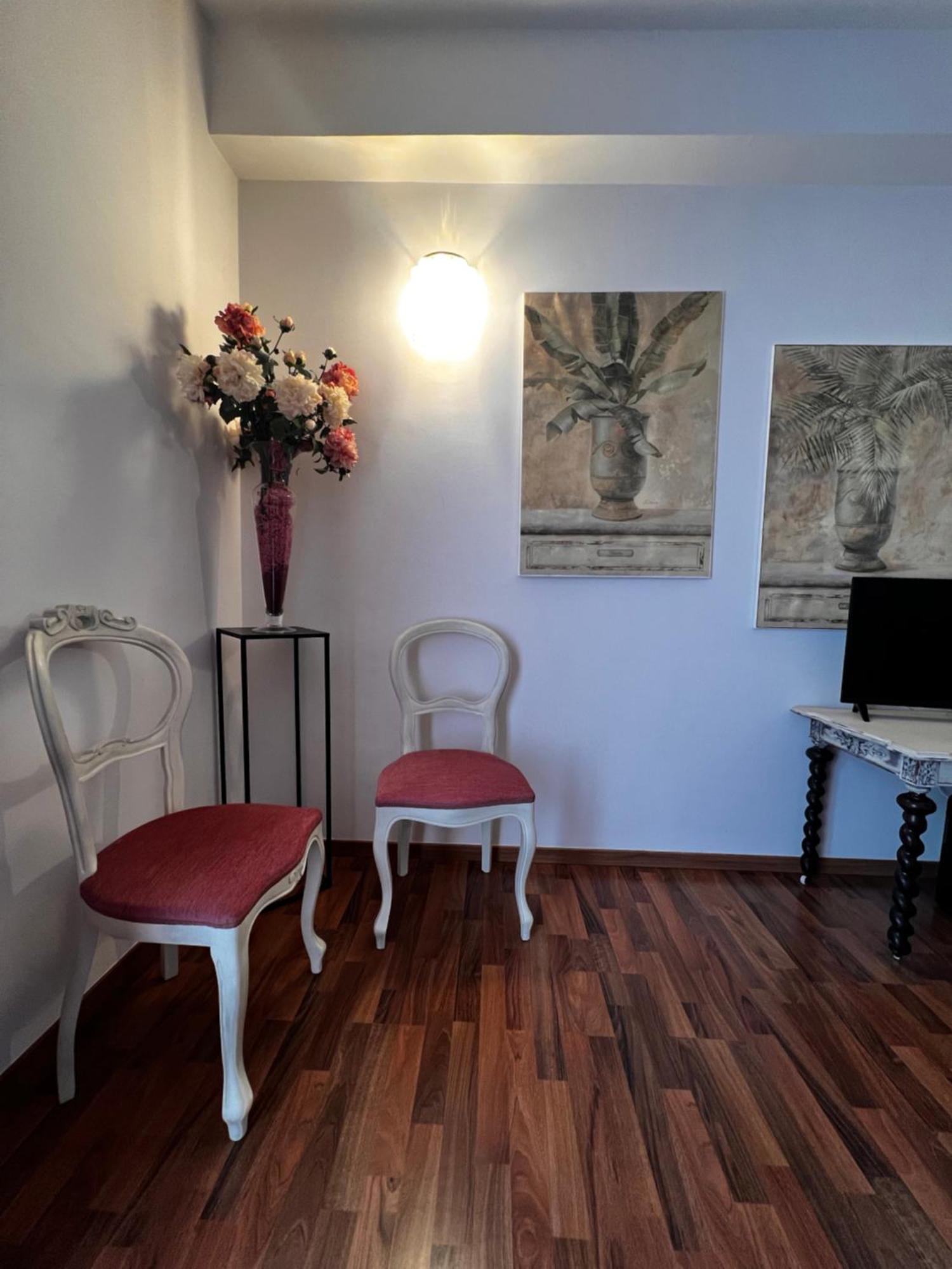 Welcome Traveller Frida'S Rooms Каприно Веронезе Екстериор снимка